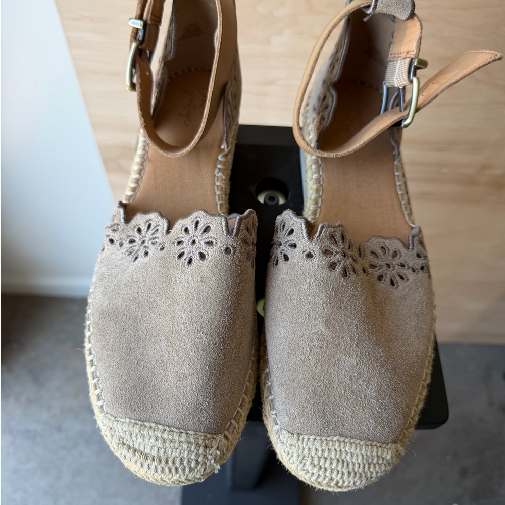 Crown Vintage Tan Suede Espadrille Wedge Sandals